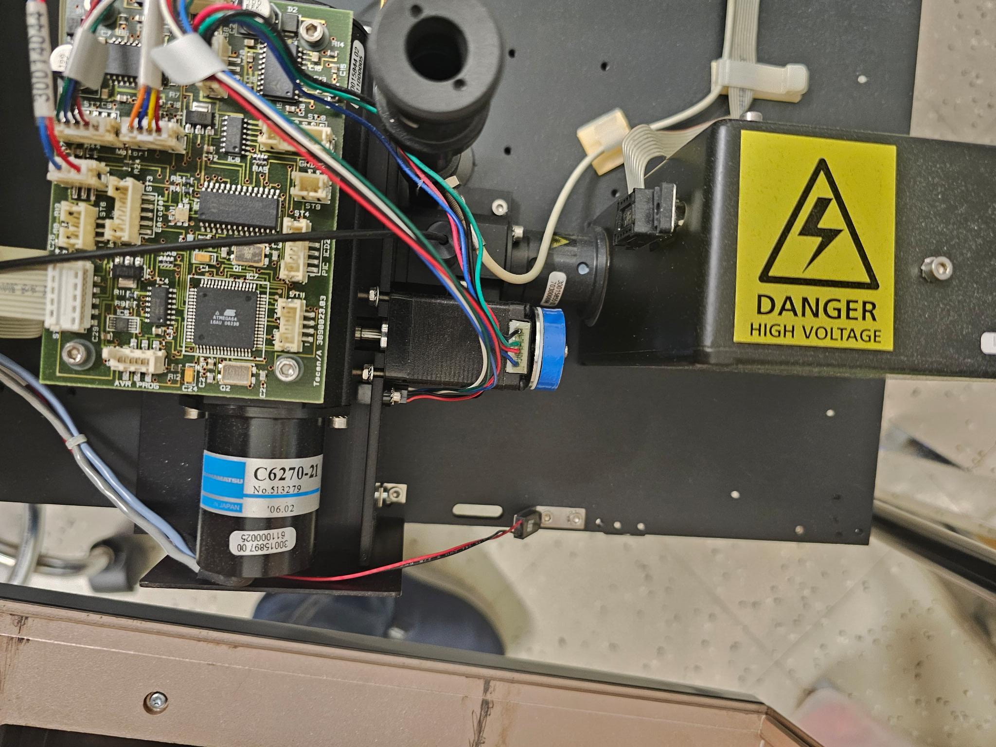 Lab equipment internals